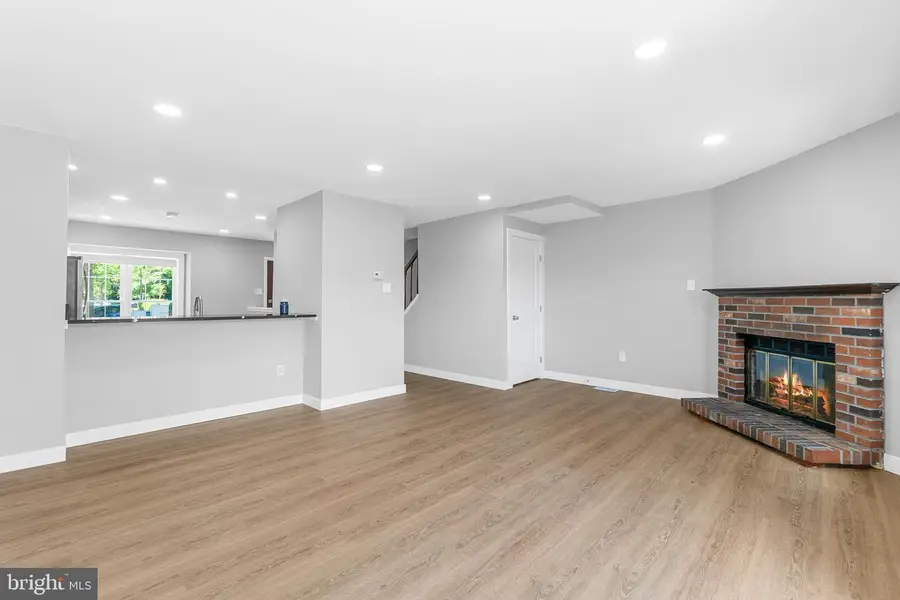 11409 Berland Pl, Germantown, MD 20876 - #3