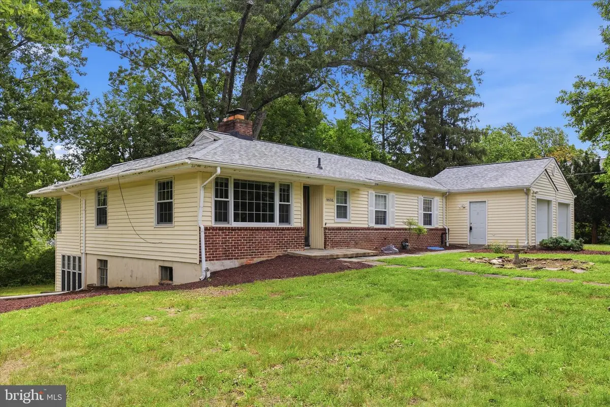 9631 Hawick Ln, Kensington, MD 20895 - #1