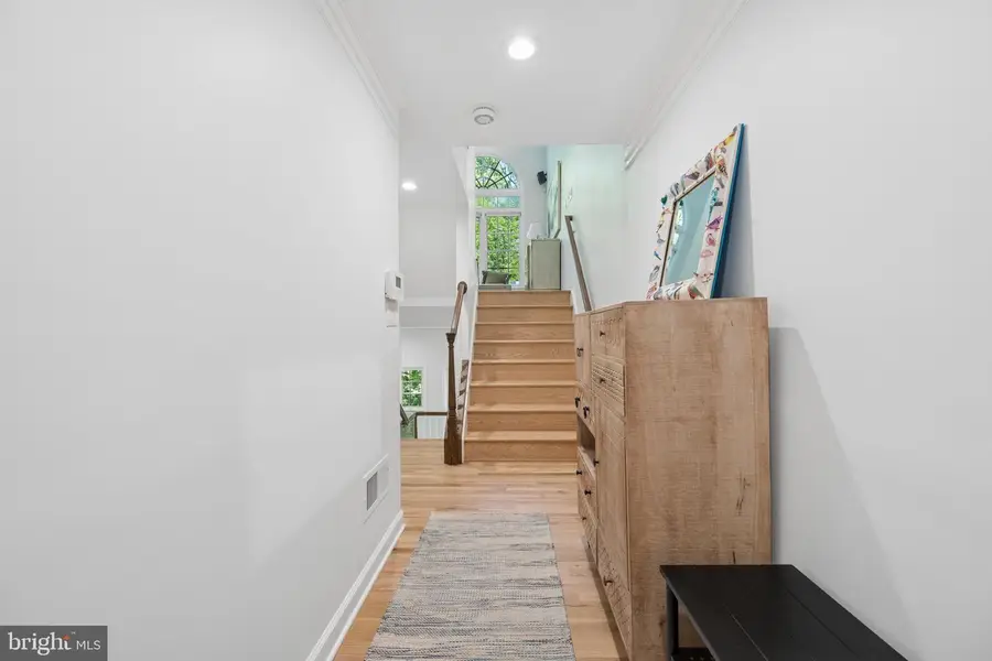 309 Oak Knoll Ter, Rockville, MD 20850 - #3
