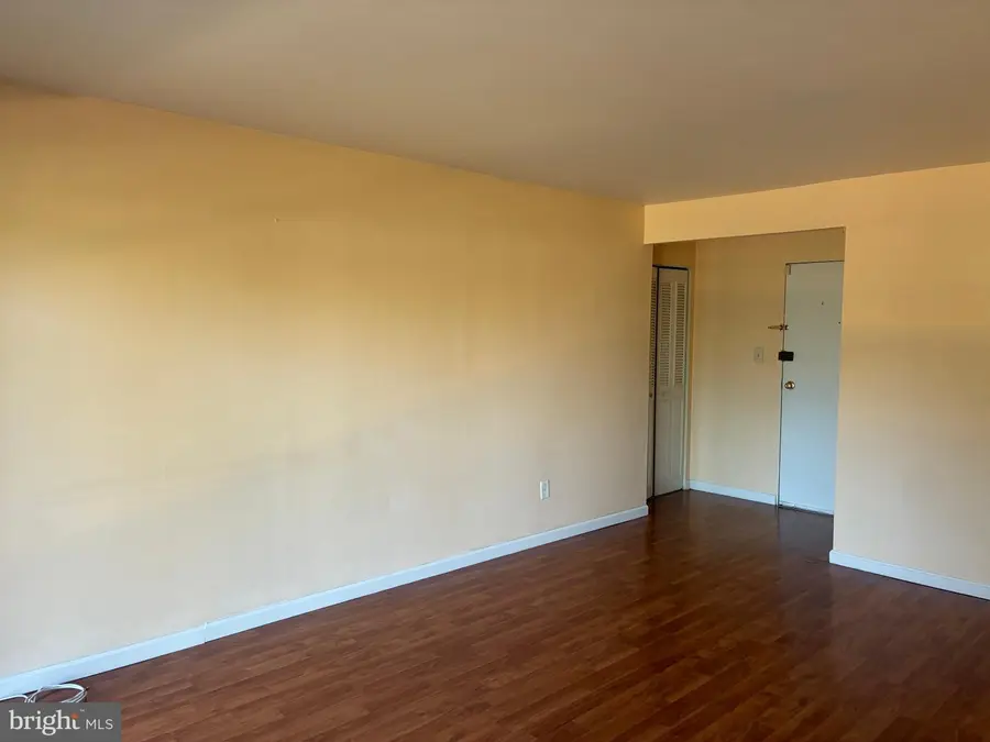 11903 Parklawn Dr #102, Rockville, MD 20852 - #2