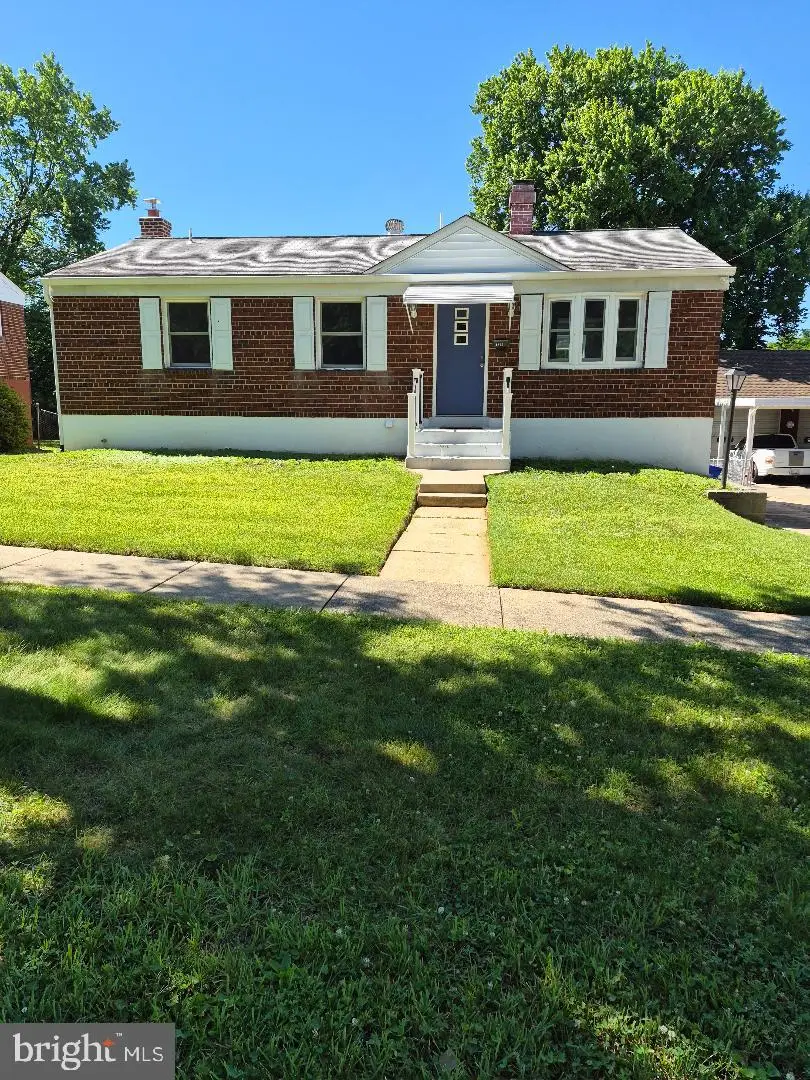 4812 Topping Rd, Rockville, MD 20852 - #1
