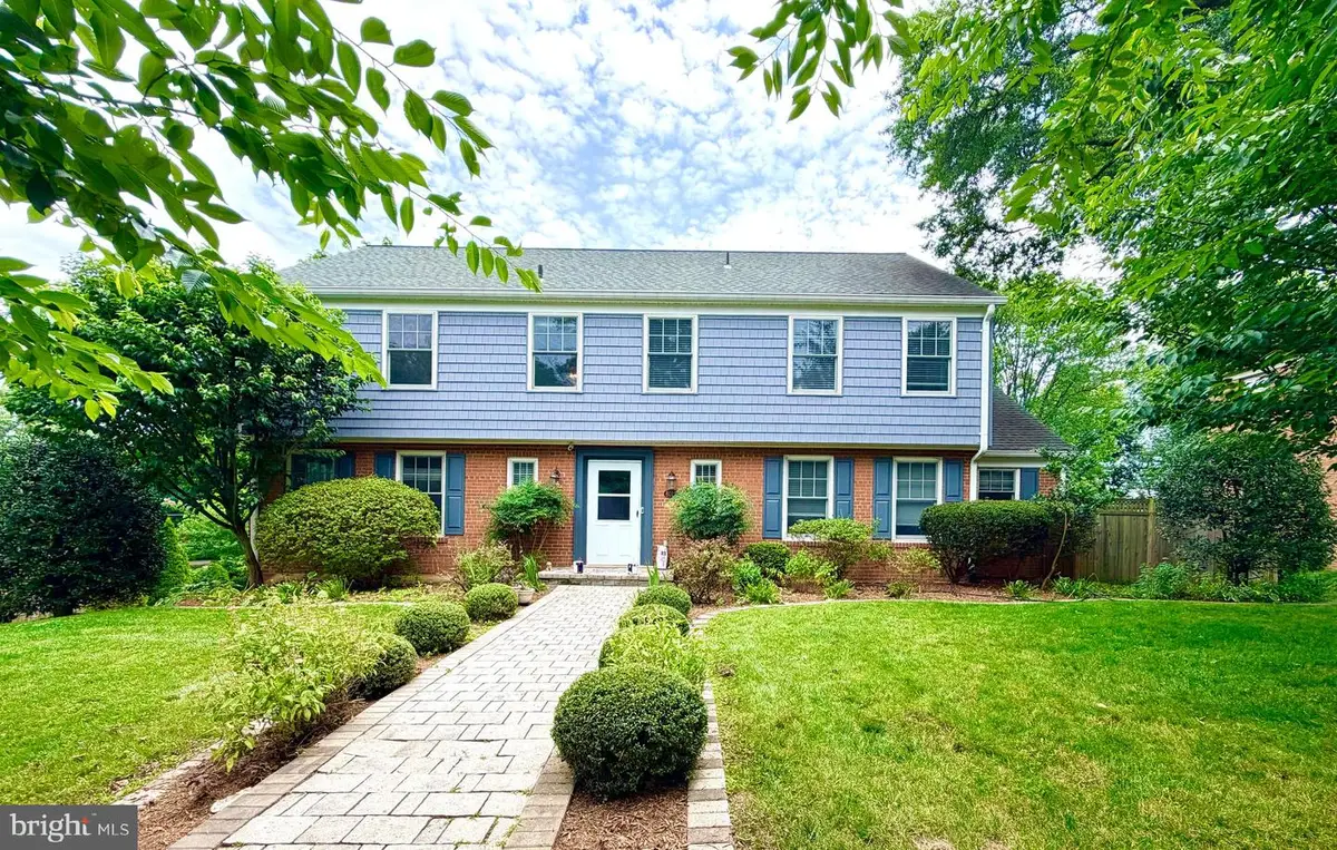 6012 Overlea Rd, Bethesda, MD 20816 - #1