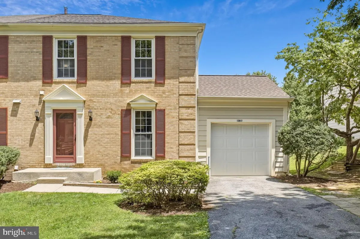 12917 Alderleaf Dr, Germantown, MD 20874 - #1