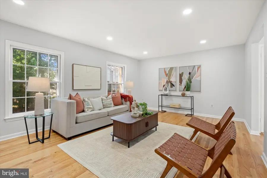 2116 Bucknell Ter #35, Silver Spring, MD 20902 - #3