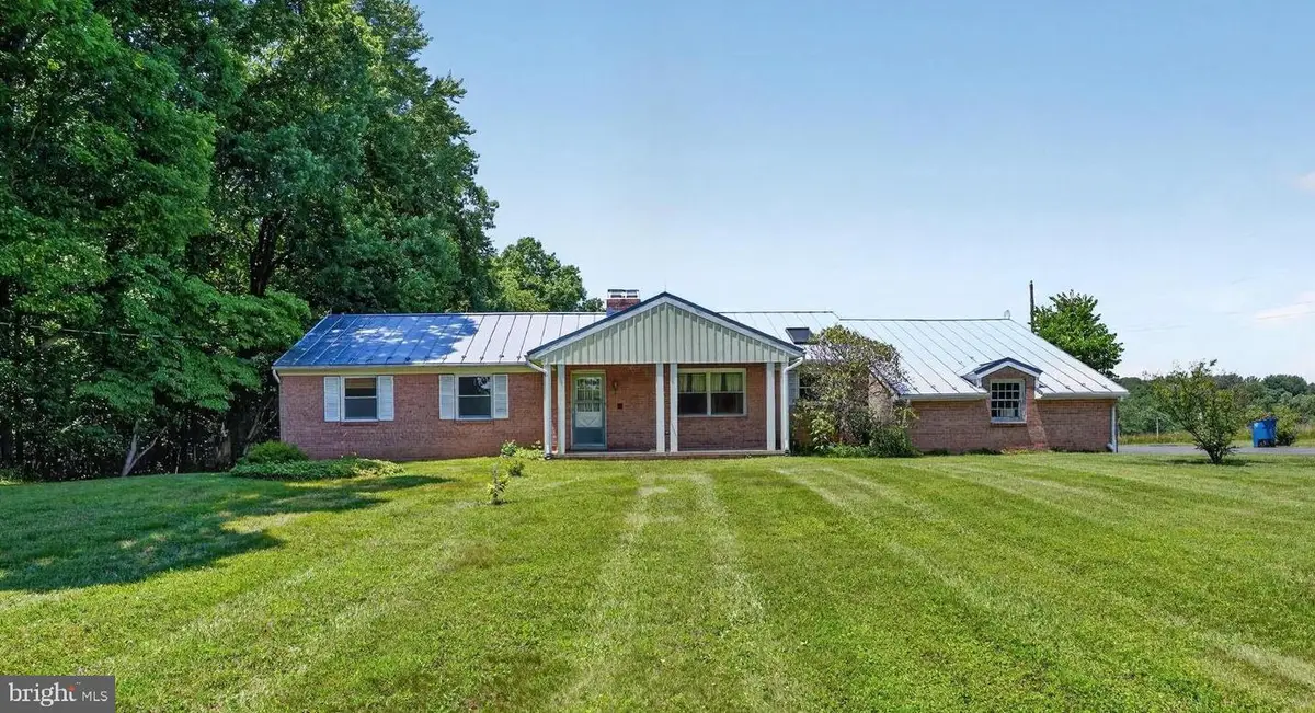 22300 Peach Tree Rd, Boyds, MD 20841 - #1