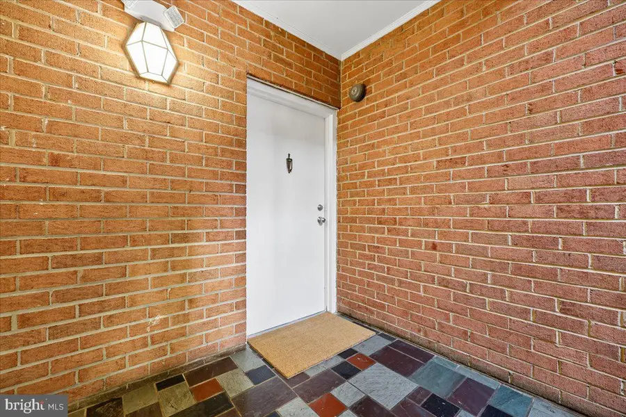 740 Quince Orchard Blvd #102, Gaithersburg, MD 20878 - #3