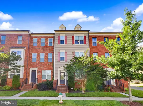 13813 Byrne Park Dr, CLARKSBURG, MD 20871