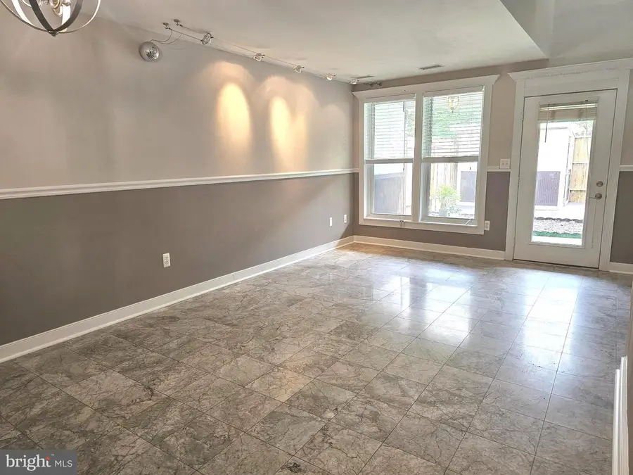 11902 Foal Ln, North Potomac, MD 20878 - #2