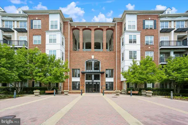 501 Hungerford Dr #105, ROCKVILLE, MD 20850