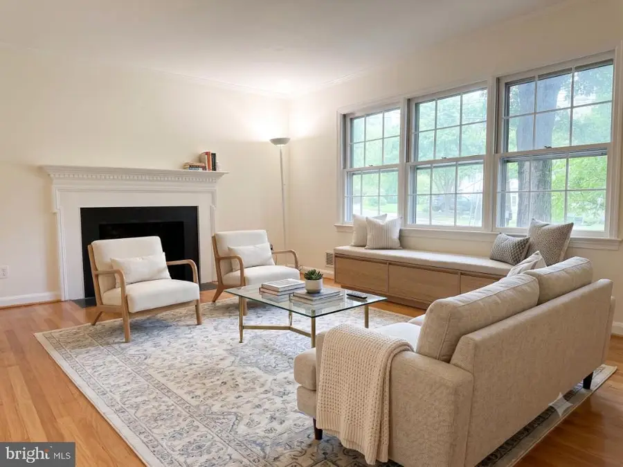 3406 Glenmoor Dr, Chevy Chase, MD 20815 - #3