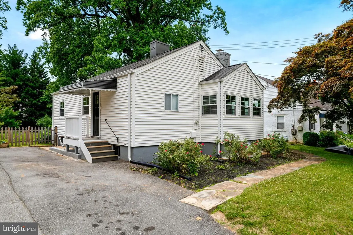 3310 University Blvd W, Kensington, MD 20895 - #1