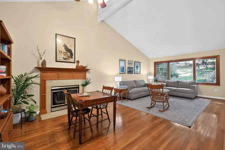 16821 Malabar St, Derwood, MD 20855 - #3