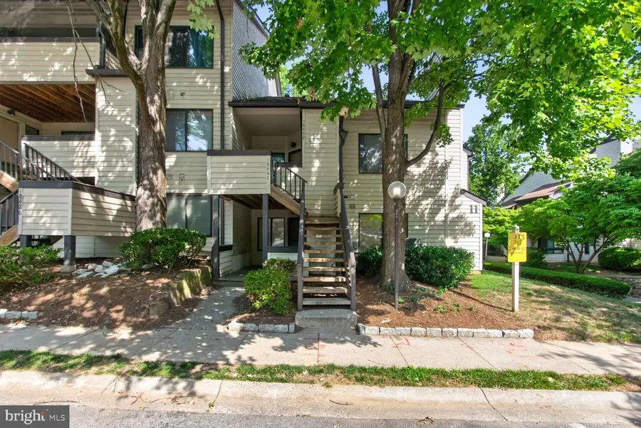 18430 Bishopstone Ct #305, Montgomery Village, MD 20886 - #2