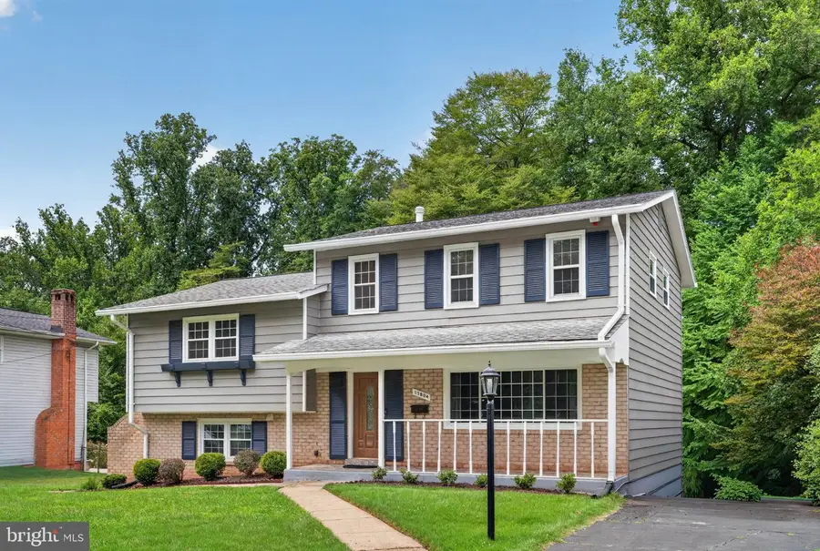 13804 Drake Dr, Rockville, MD 20853 - #3