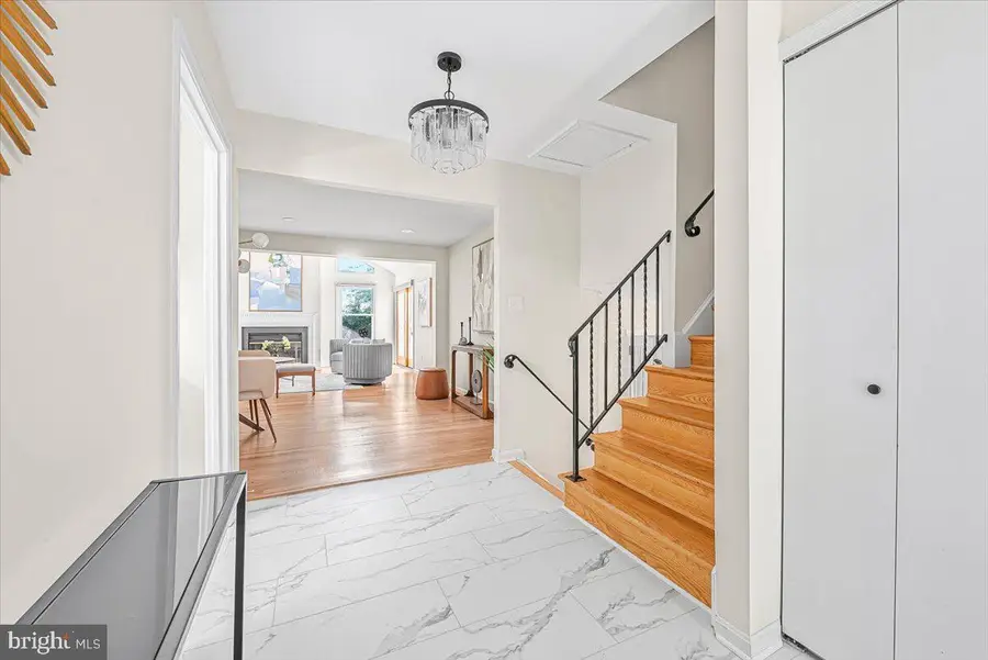 5 Barrington Fare, Rockville, MD 20850 - #3