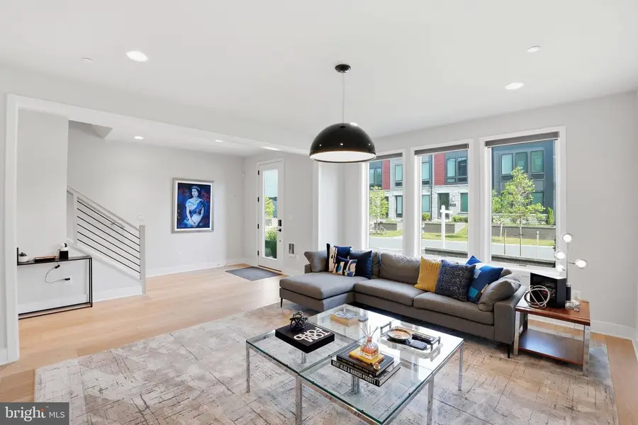 7027 Artesa Ln Ln, Bethesda, MD 20817 - #2