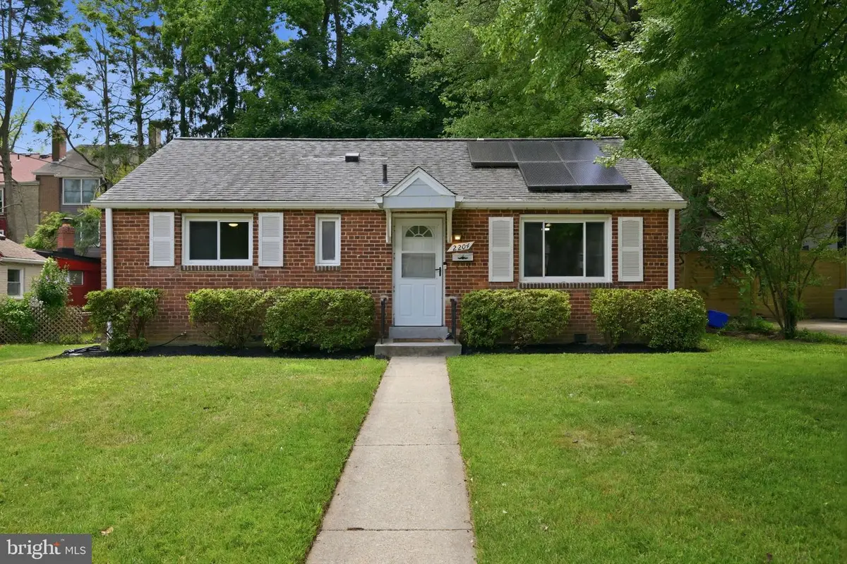 2204 Prichard Rd, Silver Spring, MD 20902 - #1
