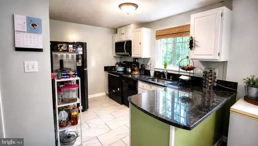 19964 Apple Ridge Pl, Montgomery Village, MD 20886 - #3