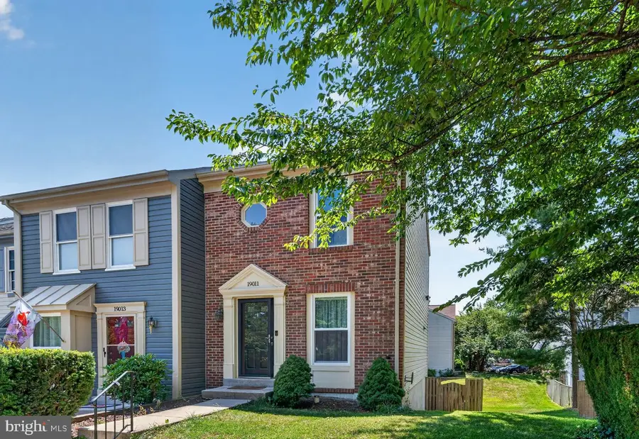 19011 Partridge Wood Dr, Germantown, MD 20874 - #2