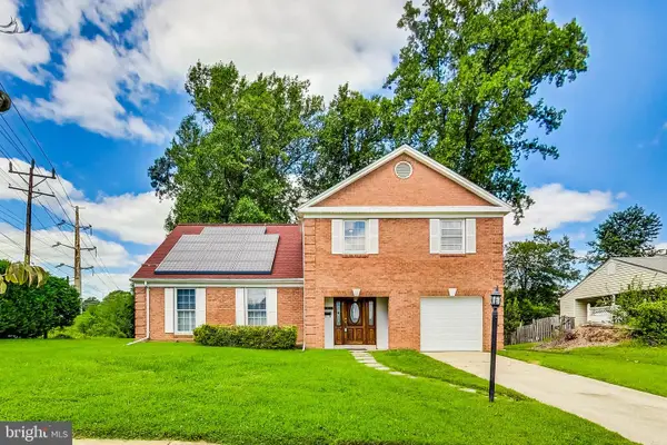 8403 Postoak Rd, POTOMAC, MD 20854