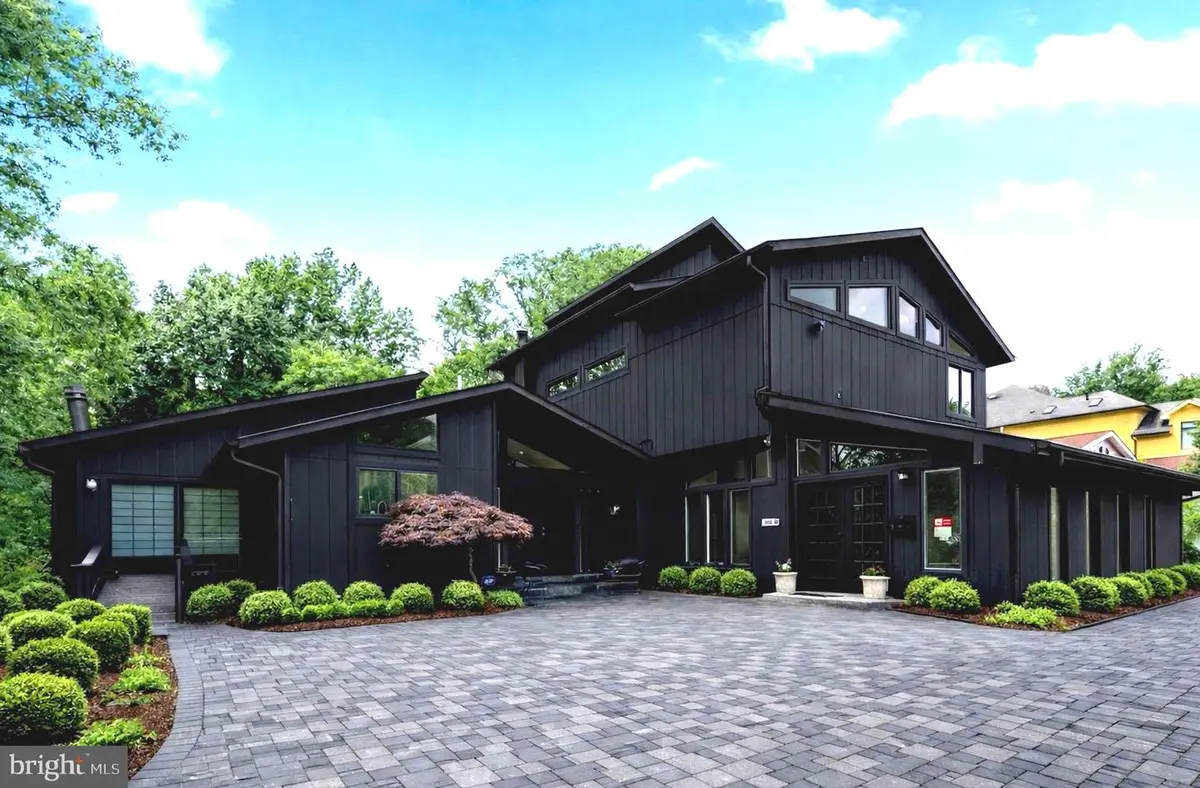 10204 Falls Rd, Potomac, MD 20854 - #1