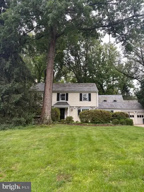 8209 Burning Tree Rd, BETHESDA, MD 20817