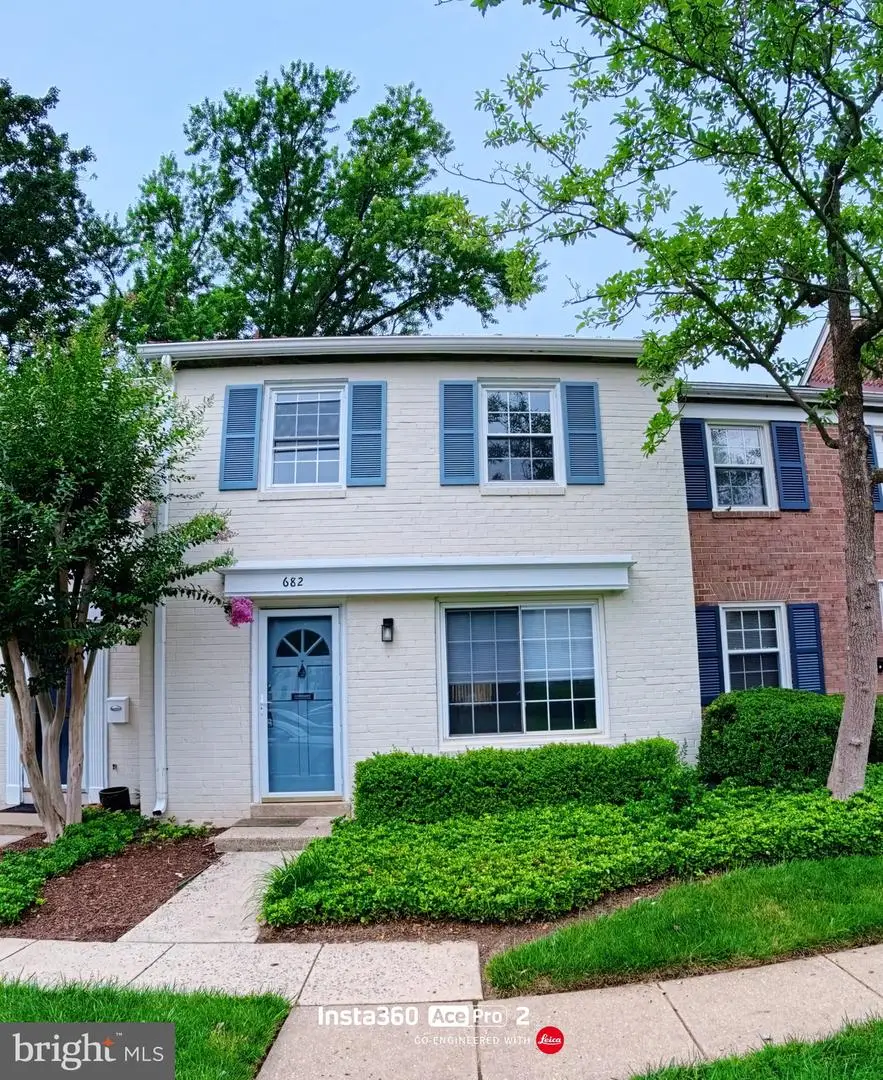 682 Azalea Dr #6-682, Rockville, MD 20850 - #1