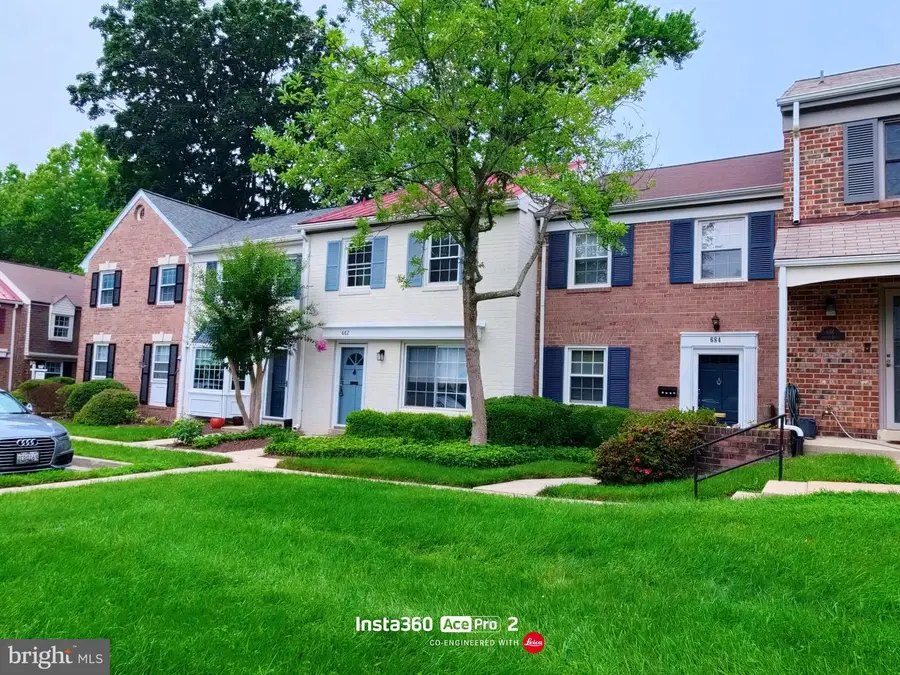 682 Azalea Dr #6-682, Rockville, MD 20850 - #2