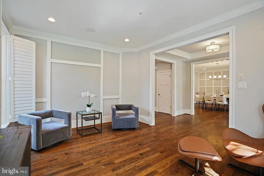 6941 Winterberry Ln, Bethesda, MD 20817 - #2