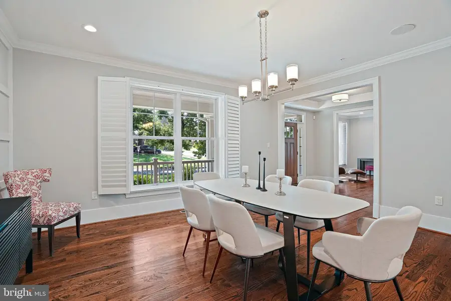 6941 Winterberry Ln, Bethesda, MD 20817 - #3