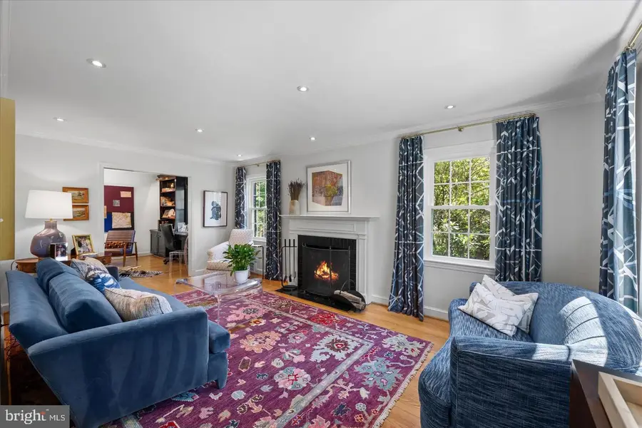 5901 Devonshire Dr, Bethesda, MD 20816 - #3