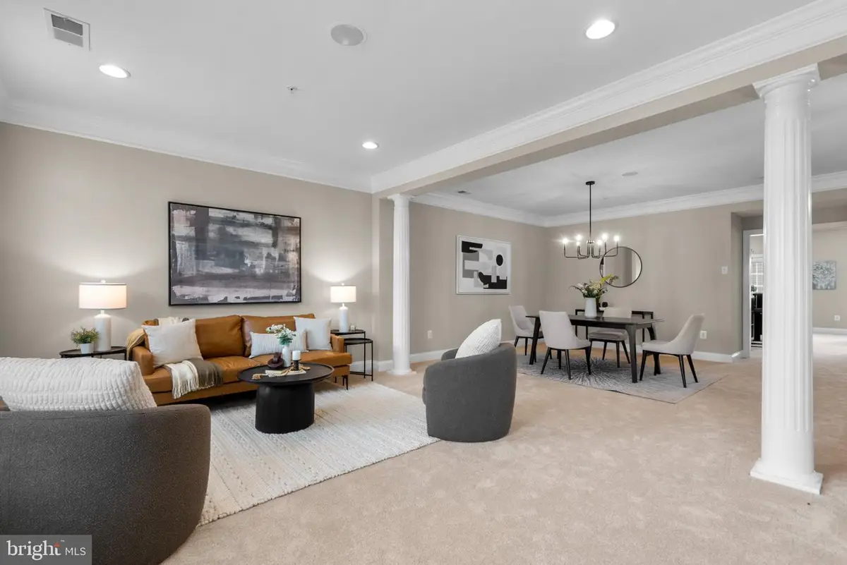 355 Community Center Ave, Gaithersburg, MD 20878 - #1