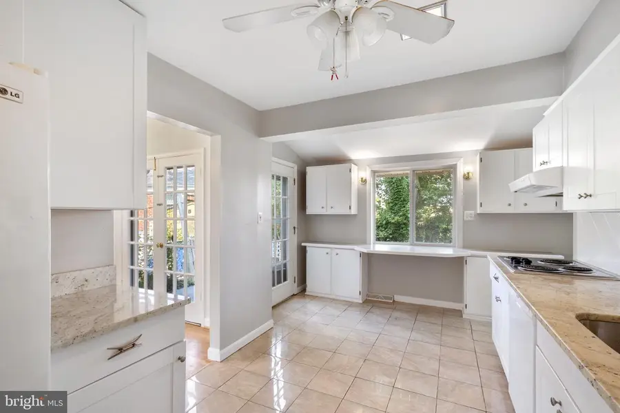 10313 Conover Dr, Silver Spring, MD 20902 - #2