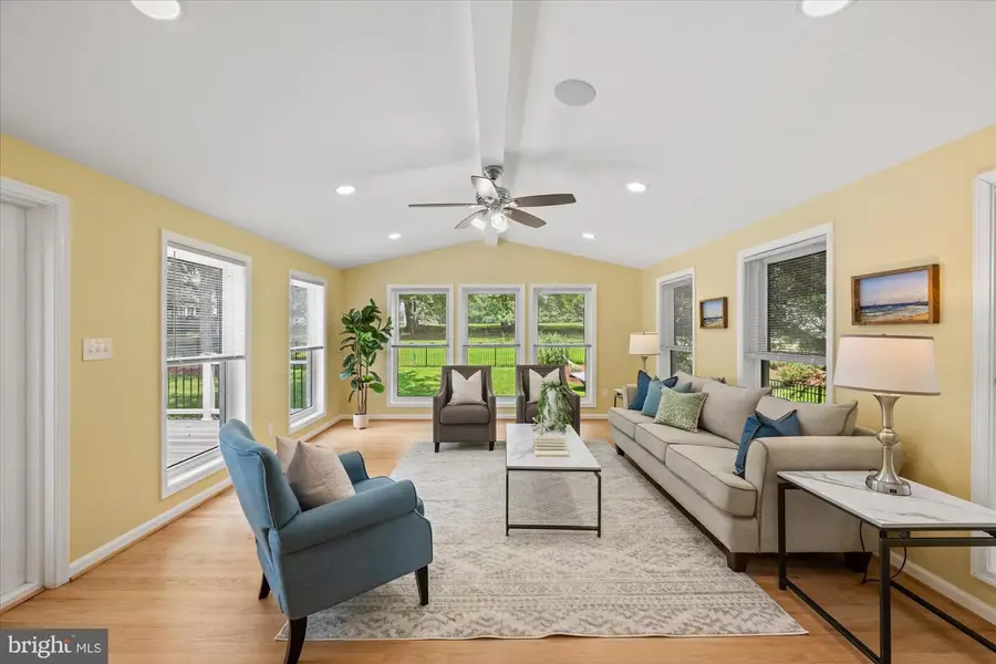11209 Maine Cove Dr, Gaithersburg, MD 20878 - #2