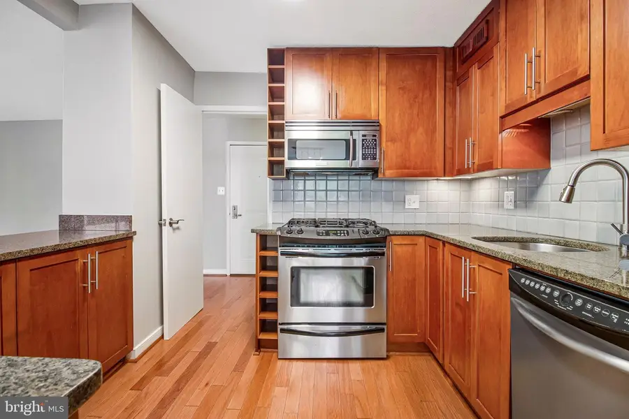7333 New Hampshire Ave #420w, Takoma Park, MD 20912 - #2