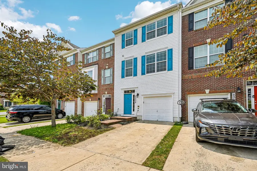 23004 Meadowmist Rd, Clarksburg, MD 20871 - #2