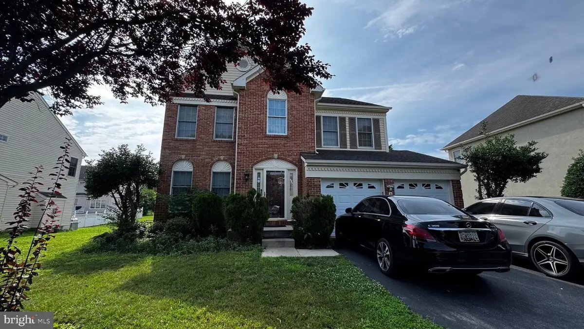 14112 Bear Creek Dr, Boyds, MD 20841 - #1