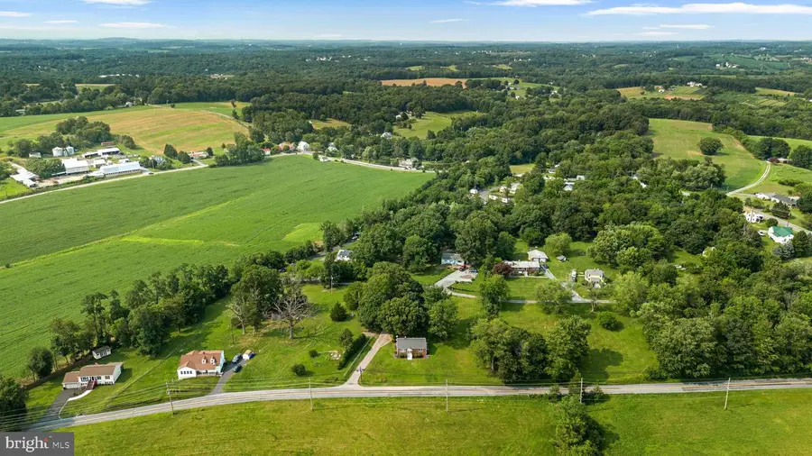 12701 Lewisdale Rd, Clarksburg, MD 20871 - #3