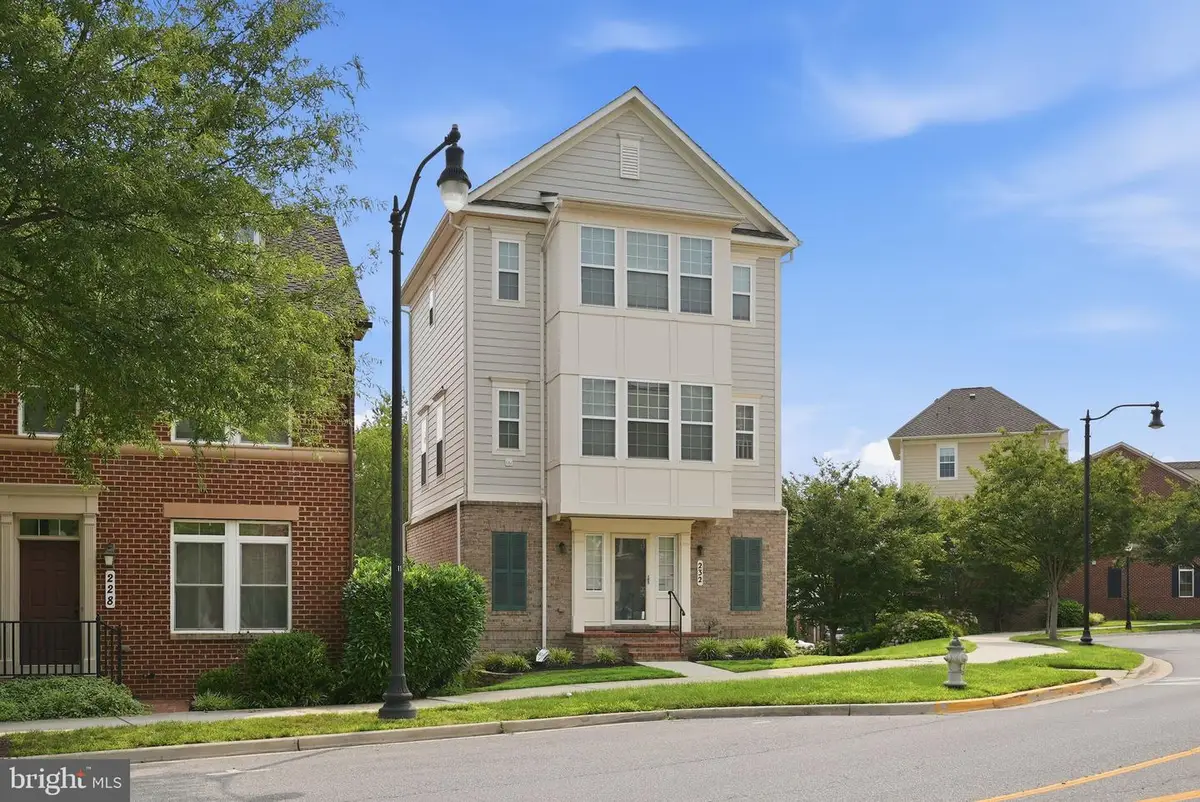 232 Parkview Ave, Gaithersburg, MD 20878 - #1