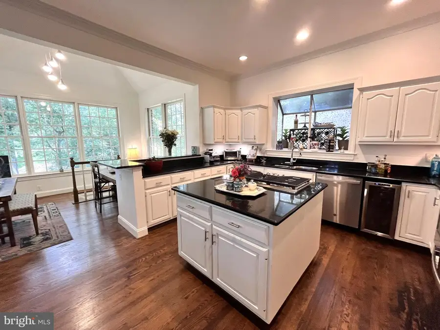 7809 Fox Gate Ct, Bethesda, MD 20817 - #3