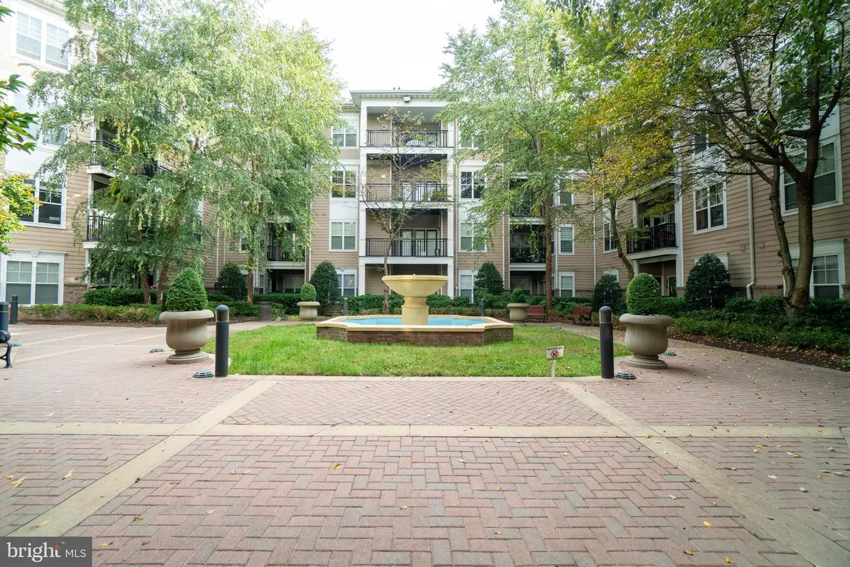 501 Hungerford Dr #463, Rockville, MD 20850 - #1