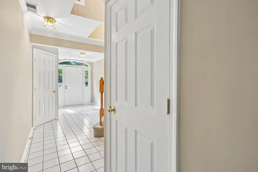 9803 Tiffany Hill Ct #63, Bethesda, MD 20814 - #3