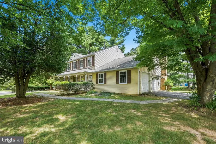 15515 Monona Dr, Rockville, MD 20855 - #2