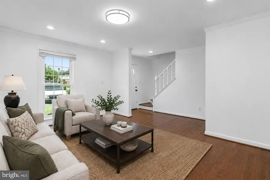 19943 Spur Hill Dr, Montgomery Village, MD 20886 - #3