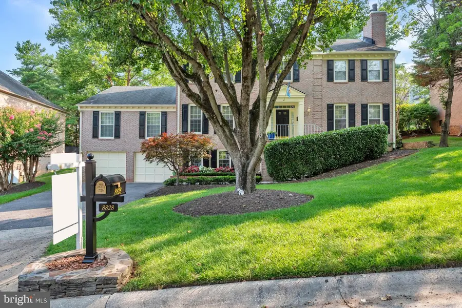 8828 Harness Trl, Rockville, MD 20854 - #3