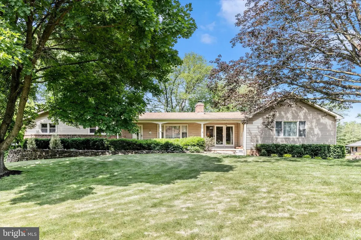 20432 Greenfield Rd, Germantown, MD 20876 - #1