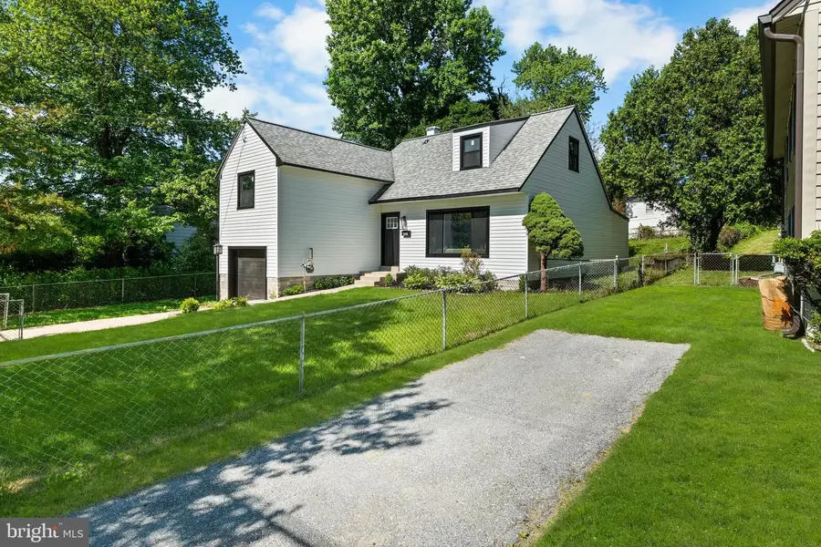 13406 Parkland Dr, Rockville, MD 20853 - #3