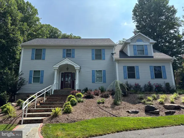 13121 Esworthy Rd, NORTH POTOMAC, MD 20878