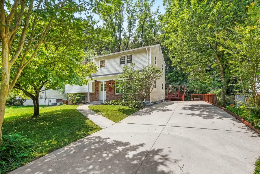 13410 Dowlais Dr, Rockville, MD 20853 - #2