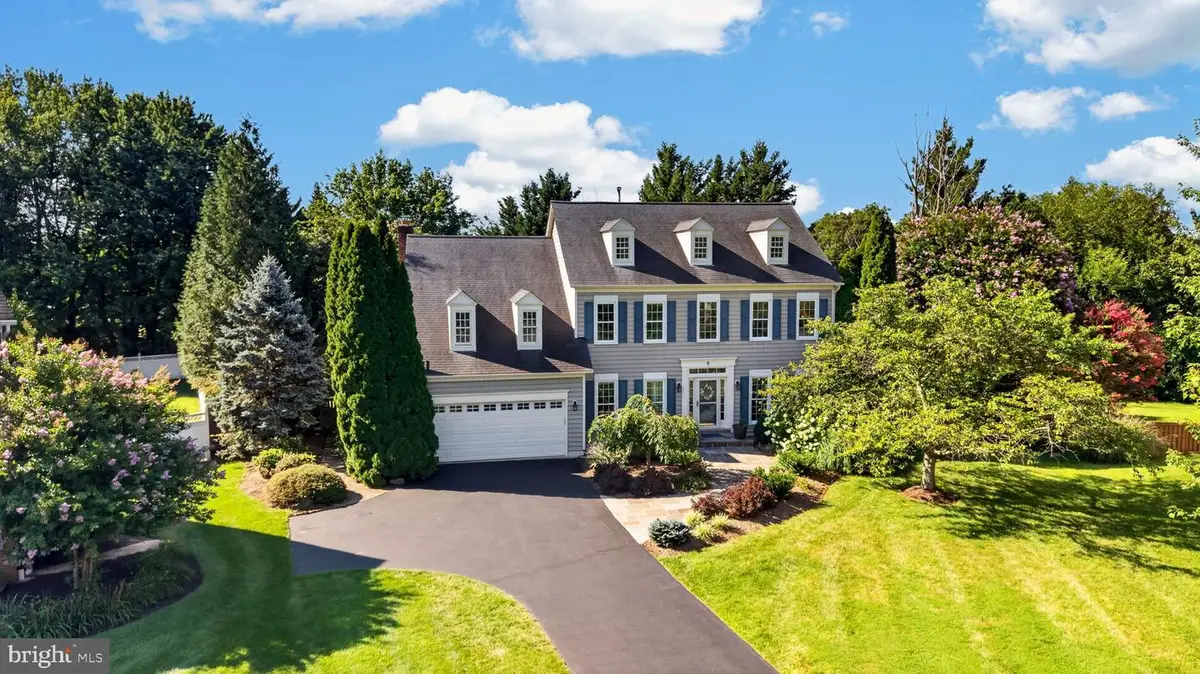 8 Haller Ct, Poolesville, MD 20837 - #1